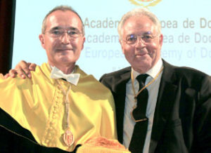 Ustrell y Pedro Clarós, vicepresidente de la RAED.