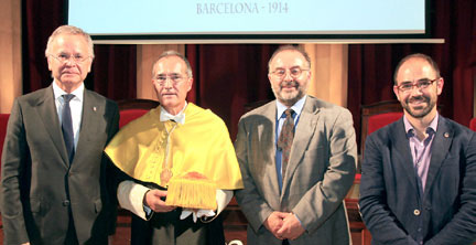 Ustrell y el Rector de la UB, Joan Elias y los vicerrectores José Batista y Alberto Cirera.